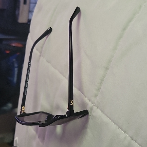 MK Sunglasses - Picture 2 of 6